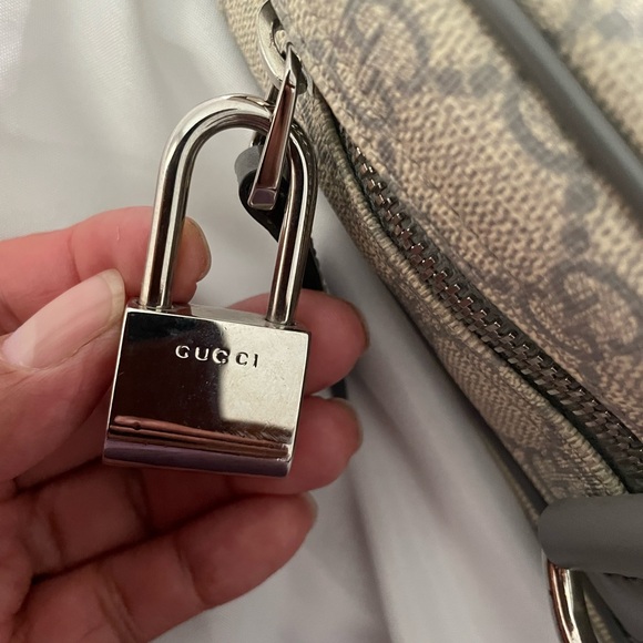 This is a almost new bag, no Steins Inside Out. - Picture 7 of 7